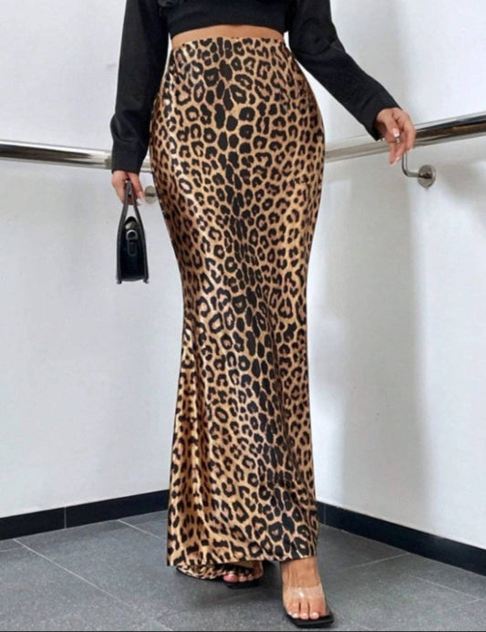 The Leopard Skirt